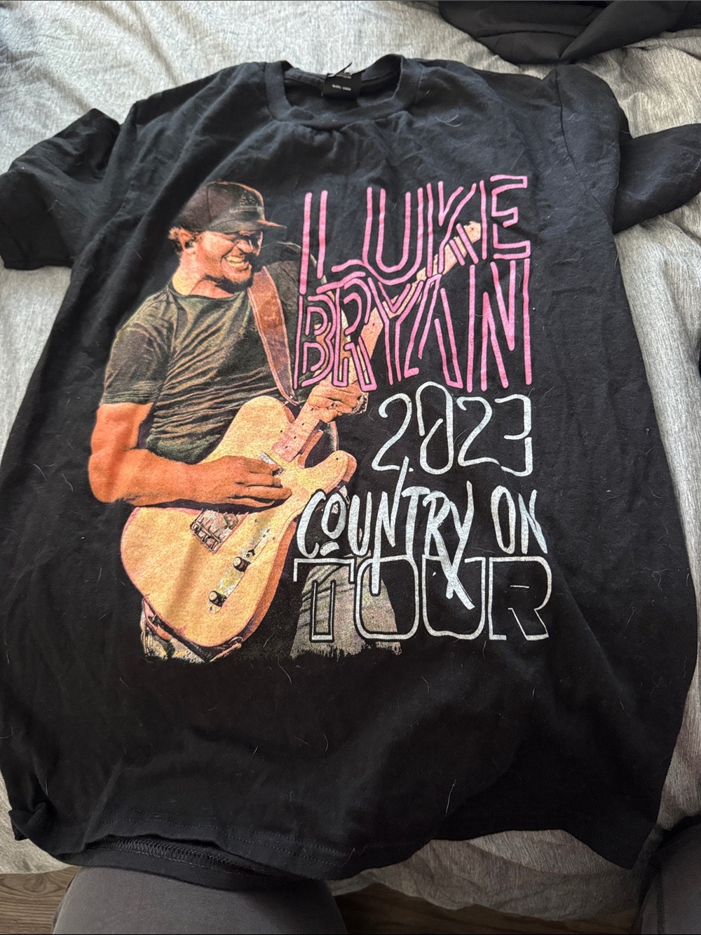 Hanes Black Luke Bryan 2023 Tour Graphic Tee with Pink and Cream Print